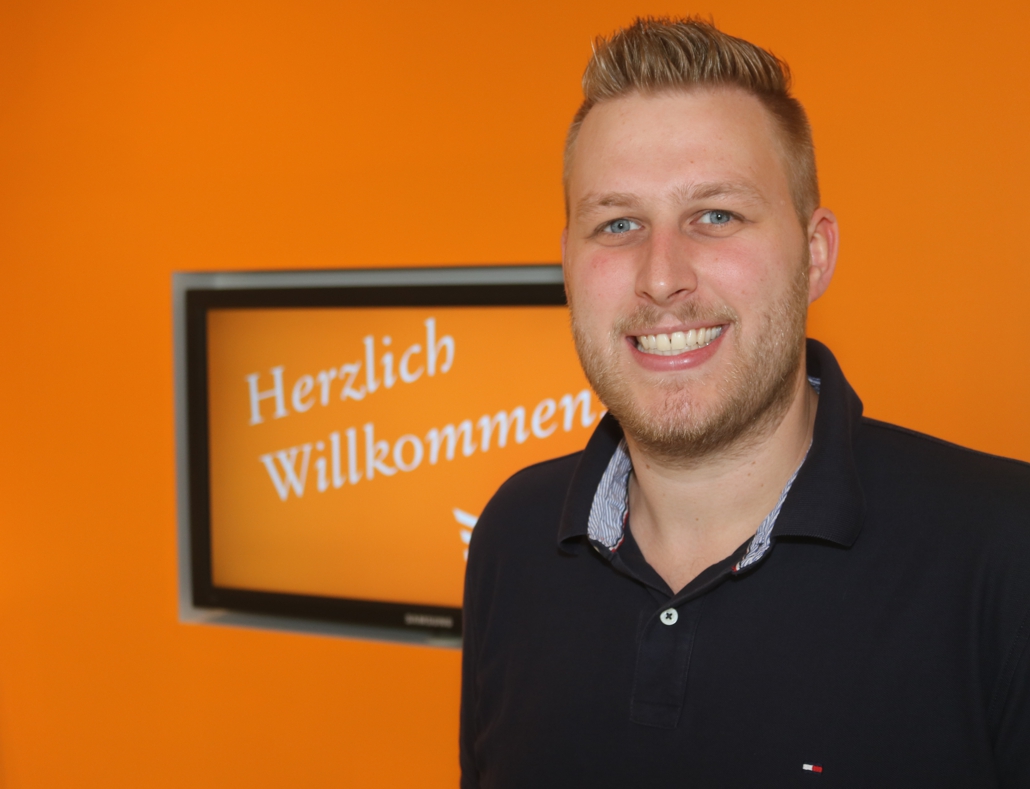  Thomas Ewald