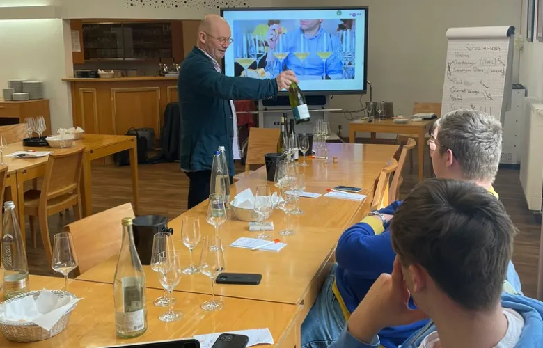 Weinverkostung in der Berufsfachschule München